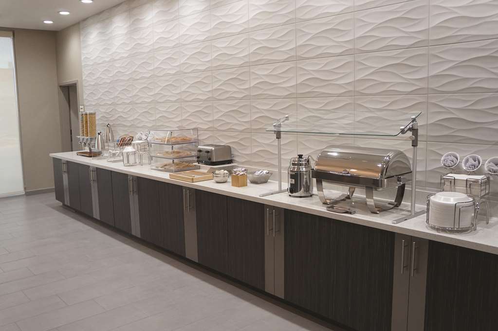 La Quinta By Wyndham Dallas Plano - The Colony Facilidades foto
